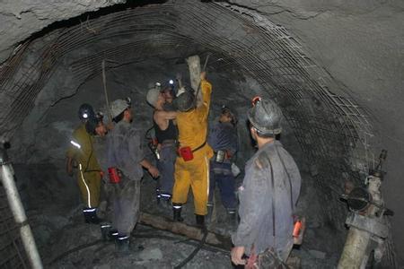 城中工程爆破中的危险因素分析以及应对工程爆破危险的措施